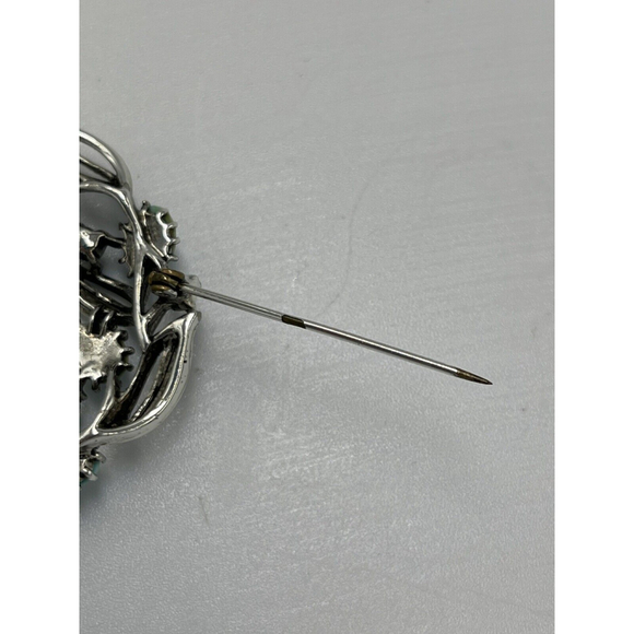 Vintage Signed LISNER Brooch Wreath Round Silver Tone Faux Turquoise Blue Stone - Picture 5 of 5